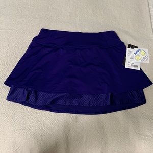 Athleta Skirt with shorts XS